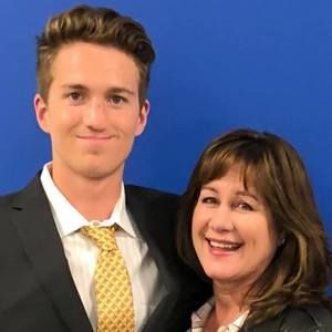 Meet your Posher, Zack